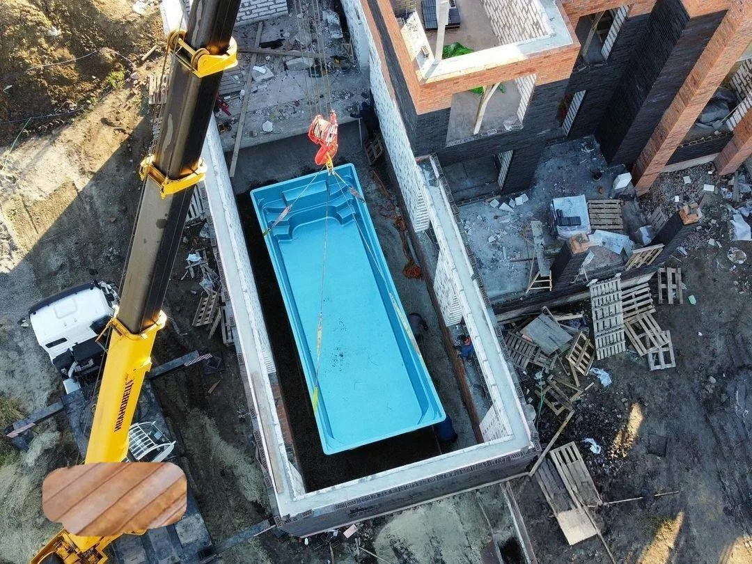 Laguna 9 — зона отдыха у бассейна в Смоленске